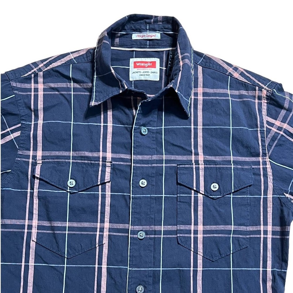 Wrangler Plaid Button Down Mens Small Blue‎ Pink Western Cowboy Flex Work Shirt